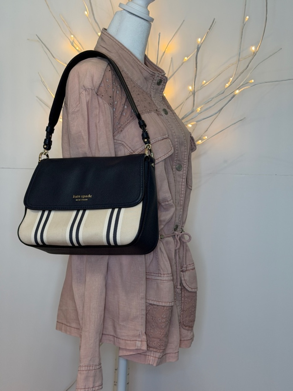 Kate Spar NWOT denim/leather adj crossbody removable strap or shoulder bag!